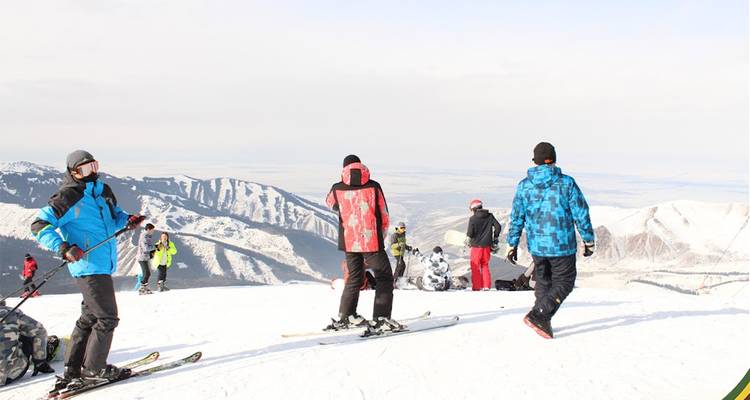 Circuito al balneario de Karakol, 3 días - Nomads Yurt 3
