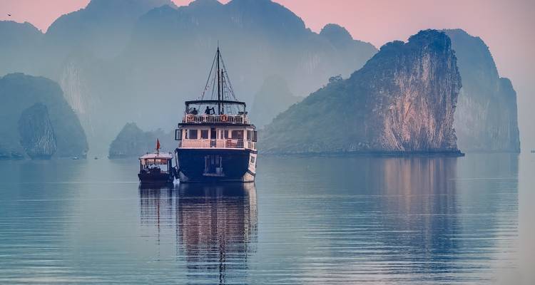 Discover Indochina: 10-Day Private Expedition (Vietnam, Cambodia, Thailand) - Vietnam Tour Fun 8