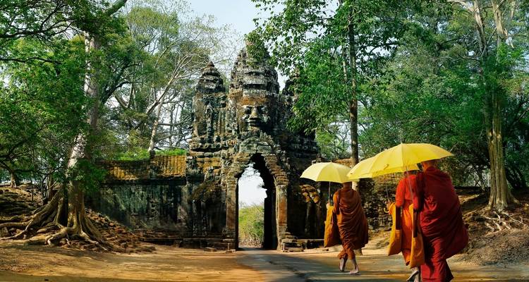 Discover Indochina: 10-Day Private Expedition (Vietnam, Cambodia, Thailand) - Vietnam Tour Fun 3