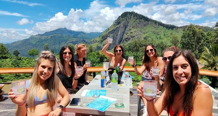 Negombo, Kandy, Colombo 04 Days [Economy] - showlanka tours  3