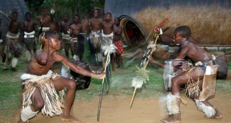 Experiencia en la reserva de Caza Thula Thula 4 días /3 noches - confort - Across Africa Tours & Travel 2