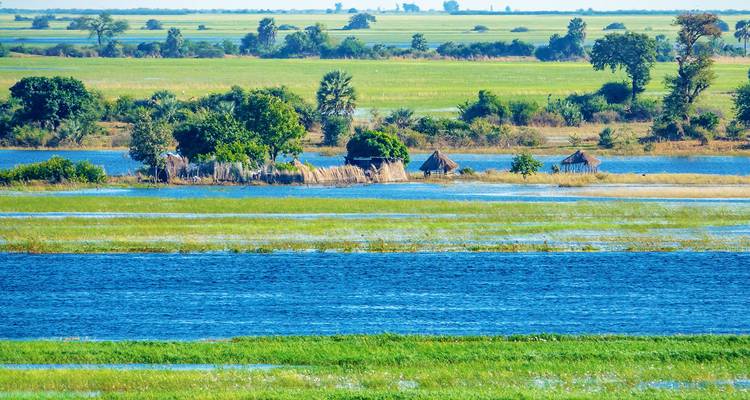 Viaje a Botsuana personalizado con safari en campamento Móvil - salida diaria - Agate Travel 4
