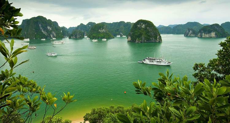 Hello Vietnam voyage organisé en 11 jours - Hanoi / Baie d'Halong / Hue / Hoi an / Ho Chi Minh Ville - LVP Travel 7