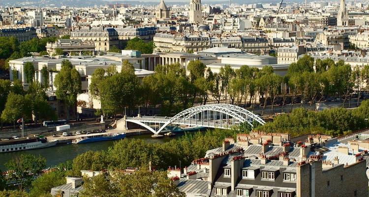 15% de réduction - [Autoguidé] Le meilleur de l'Europe de l'Ouest en une semaine - Paris, Bruges et Amsterdam : Soldes de Noël et du Nouvel An - WiseYatra 4