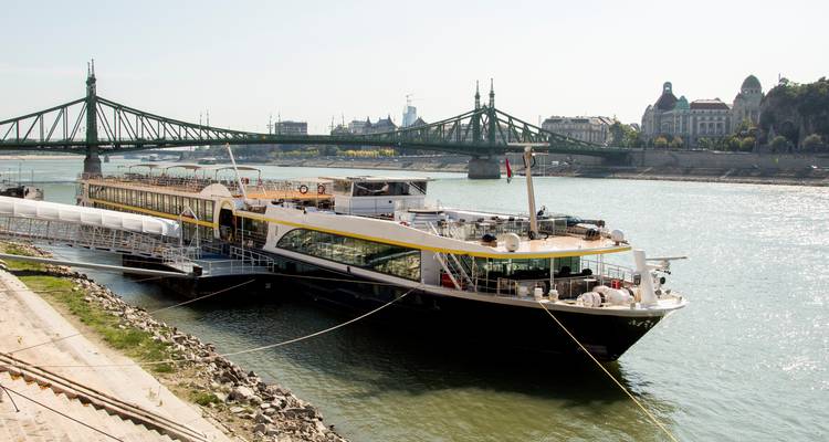 La Seine romantique : histoire, art et plaisirs culinaires - Crucemundo  6