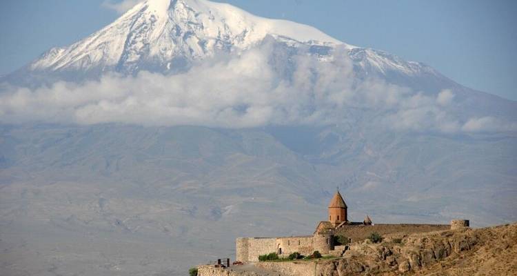 Ski Touring Paradise Around the Aragats (4090 m) - DIAMIR Erlebnisreisen 5
