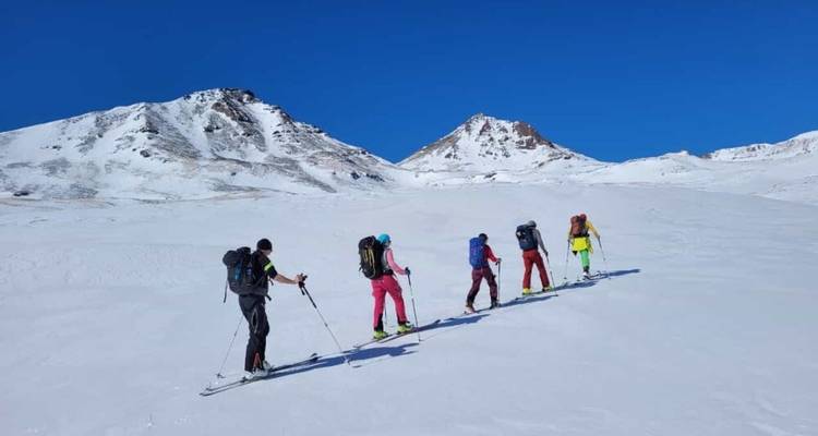 Ski Touring Paradise Around the Aragats (4090 m) - DIAMIR Erlebnisreisen 2