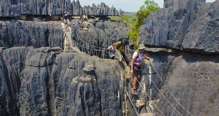 Expedition to the Lost World of Madagascar - the Makay Mountains - DIAMIR Erlebnisreisen 7