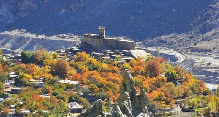 Un resplandor de color y diversidad al pie del Karakorum - DIAMIR Erlebnisreisen 9
