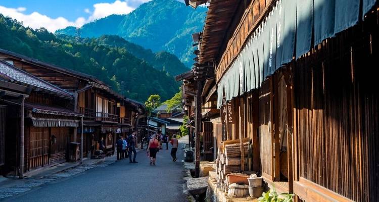 Sur les chemins de randonnée à travers le Japon ancien - DIAMIR Erlebnisreisen 2