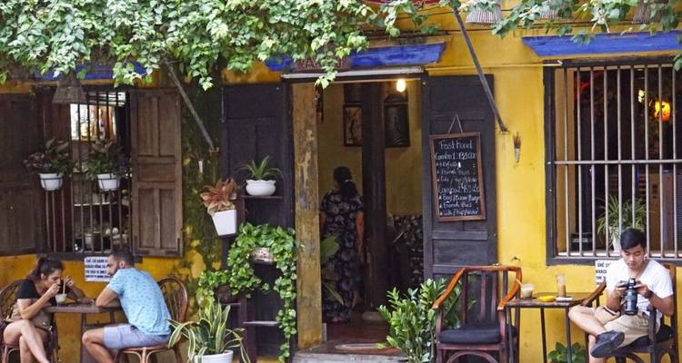 Stylish Between Halong Bay and the Mekong Delta - DIAMIR Erlebnisreisen 10