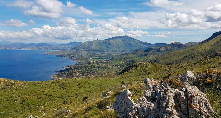 Montaña de fuego y disfrute del vino con aire mediterráneo - DIAMIR Erlebnisreisen 6