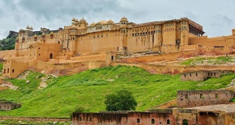 INDIA GOLDEN TRIANGLE PREMIUM TOUR WITH BHARATPUR - Tweet World Travel 6