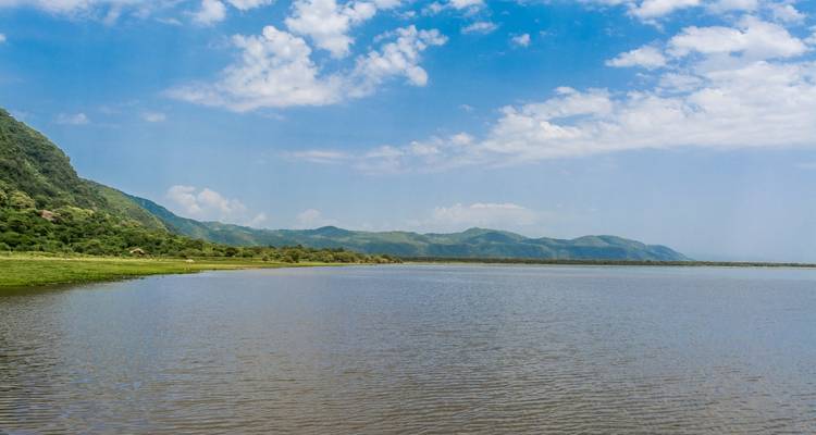 Tanzania safari For Cruisers 4Days / 3nights ( Luxury) - Across Africa Tours & Travel 3