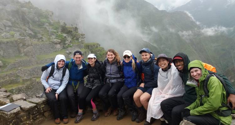 4 jours - Chemin Inca classique vers Machupicchu - service de groupe - QUECHUAS EXPEDITIONS PERU 2