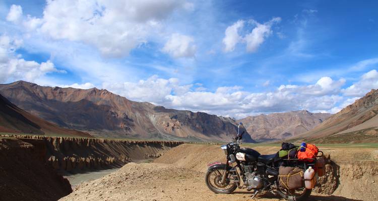 Top of the World, Ride in Trans Himalayan Region, Shimla to Ladakh - Le sommet du monde, Trek dans la région trans- himalayenne, de Shimla à Ladakh - Himalayan Saga 2