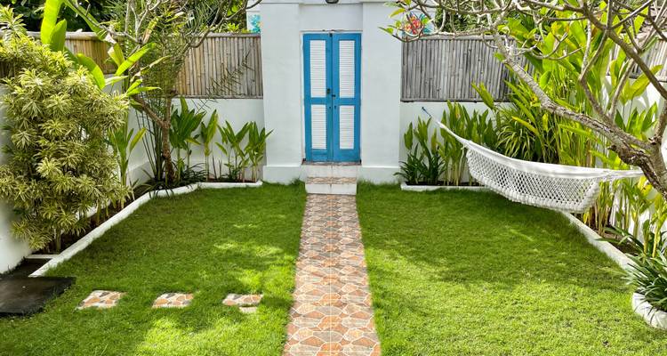 Retraite de yoga de 4 jours dans des bungalows en bambou avec jardins privés, Nusa Lembongan - Bali Bucket List Tours 10