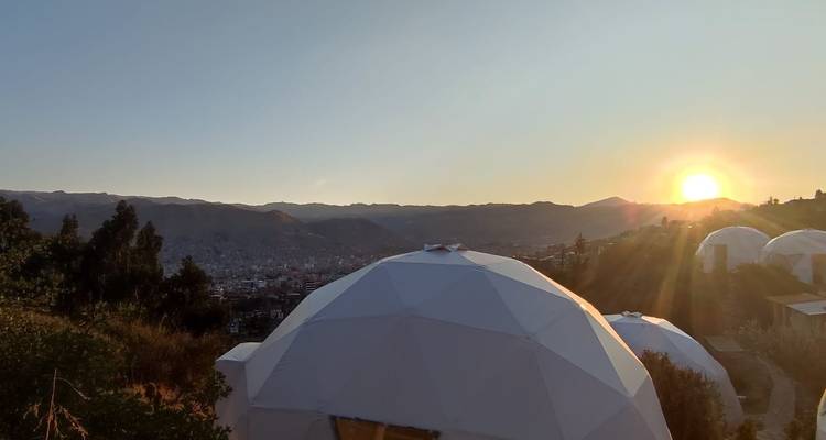 3 jours de Trek à dos de lama dans la Vallée sacrée de Machupicchu avec Glamping Sky Lodge Dome à Cusco - QUECHUAS EXPEDITIONS PERU 3
