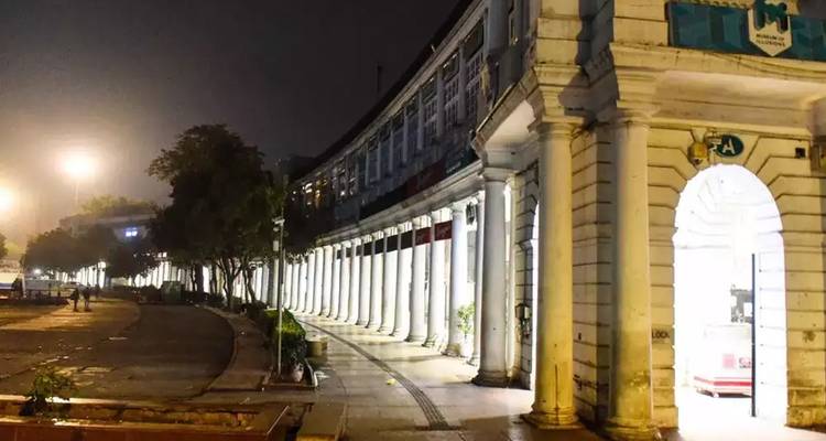 Night View of Delhi Tour - 4 Hrs - India Taj Tour 6