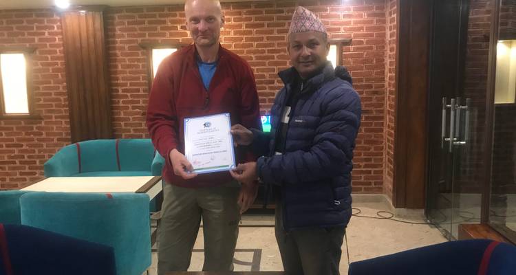 Caminata de lujo al campamento base del Annapurna ida y vuelta en helicóptero - 8 días - Adventure Himalayan Travels 9