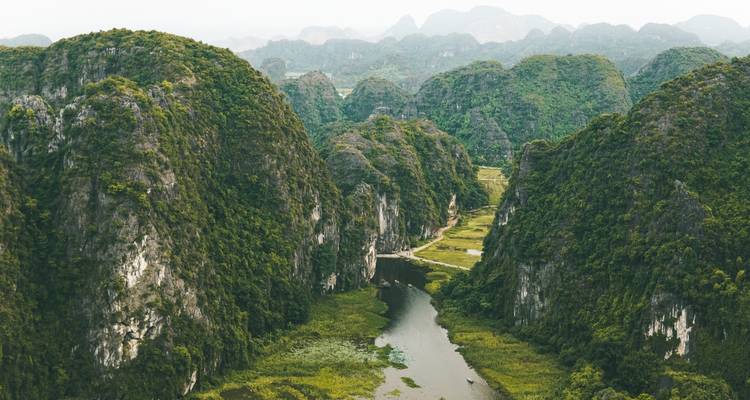 Mesmerizing Vietnam in 14 Days - Vietnam Tour Fun 8