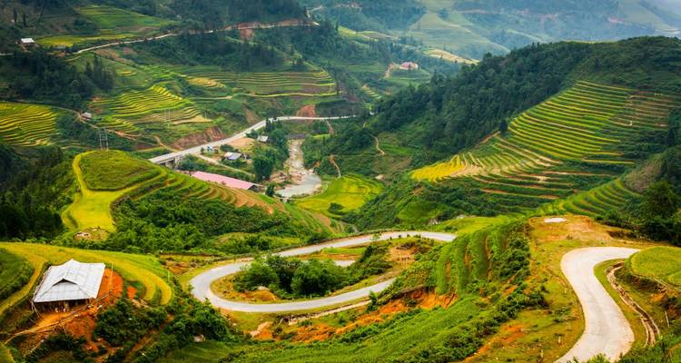 Mesmerizing Vietnam in 14 Days - Vietnam Tour Fun 9
