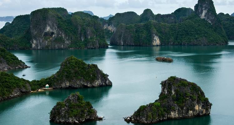 Mesmerizing Vietnam in 14 Days - Vietnam Tour Fun 10