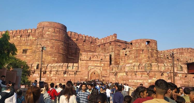 All Inclusive - Taj Mahal and Agra Fort by Superfast Train: Private Day Tour from Delhi - Delight Tours India 6