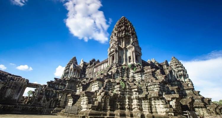 Circuit en petit groupe des hauts faits du Cambodge - Tweet World Travel 2