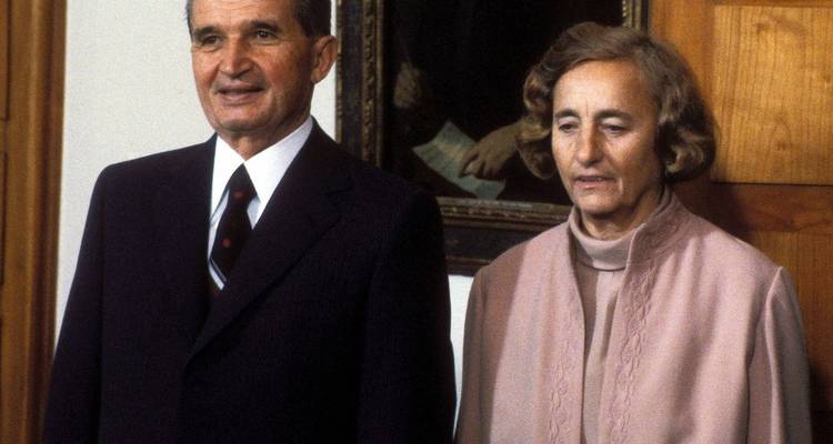 6h Bucharest Communism Private Tour - with Ceausescu Mainson and Parliament Palace - Nicolas Experience Tours 10