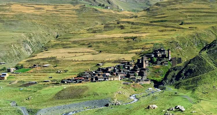 Circuit de 3 jours à Tusheti : Explorez la nature sauvage préservée - Friendly Georgia 1
