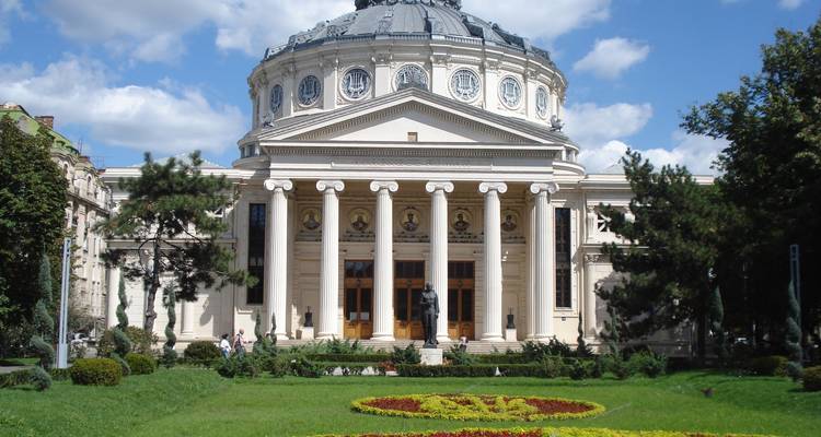 8h Bucharest Communism Tour - Best of Bucharest with Dracula's Tomb - Nicolas Experience Tours 10