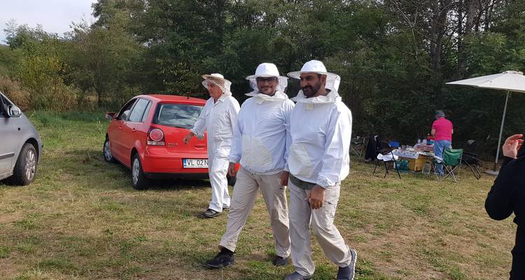 Circuito de un día a la Apicultura - circuito guiado privado desde Bucarest - Nicolas Experience Tours 2