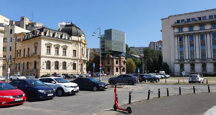 2 horas de conducción privada por Bucarest con un guía/conductor privado - Nicolas Experience Tours 10
