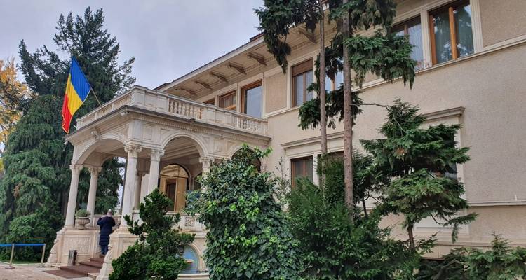 2 horas de conducción privada por Bucarest con un guía/conductor privado - Nicolas Experience Tours 9