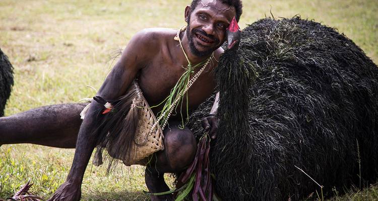 Papua New Guinea Expedition: Firedance Festival - Intrepid Travel 4