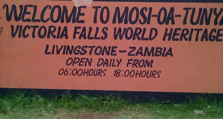 From Kasane (Botswana):  Guided day trip to Victoria Falls on the Zambian side - Lochinvar Safaris 1