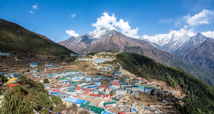 Trek au camp de base de l'Everest et retour en hélicoptère - Himalayan Trekking & Tours 4