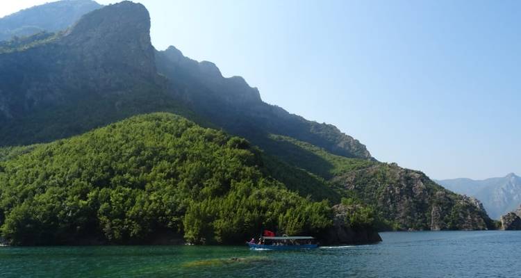 Senderismo autoguiado: Theth, Valbona y Lago Koman en 5 días - Choose Balkans 9