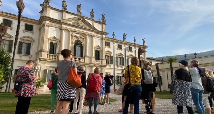 Italy Knitting Tour in Women only small group: Venice, Verona & Garda lake - Womens Travel Circle 7