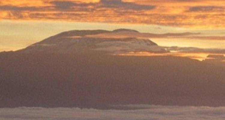 Meilleur itinéraire de randonnée de 3 jours au Mont Meru avec un prix raisonnable. - Africa Natural Tours 3