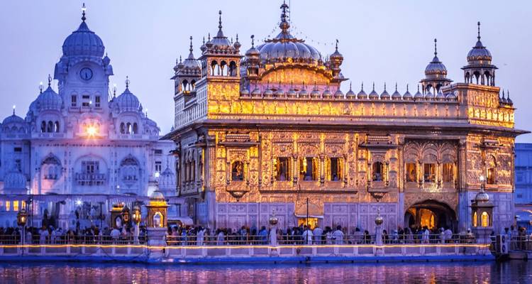 Himalayas Tour By Train with Amritsar [Golden Temple] & Shimla Toy Train Tour [10 Days] - TTI TOURS 6