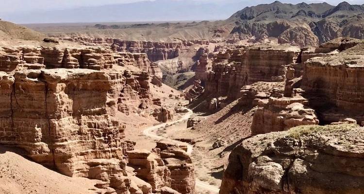 Circuit de 12 jours dans les trois pays d'Asie centrale : Ouzbékistan, Tadjikistan et Kirghizistan - Silk Road Trips 1