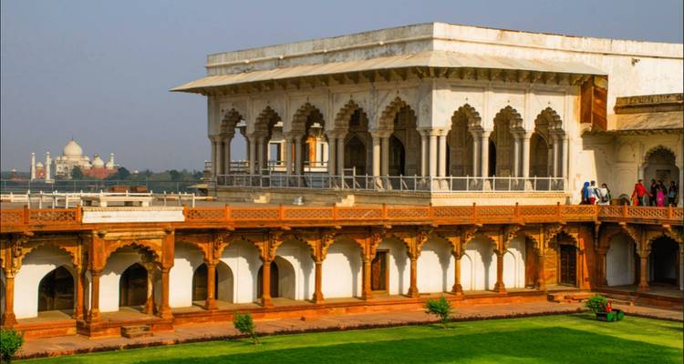 Save Airfare In  Tour of Sunrise Visit of Taj Mahal [Agra] & Goa [6 Days] - TTI TOURS 8