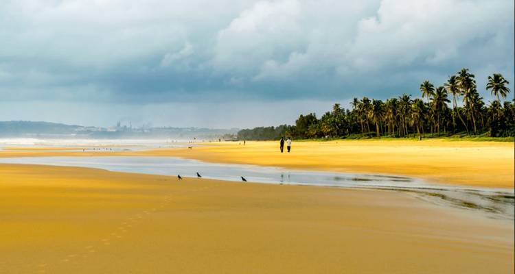 Save Airfare In  Tour of Sunrise Visit of Taj Mahal [Agra] & Goa [6 Days] - TTI TOURS 9