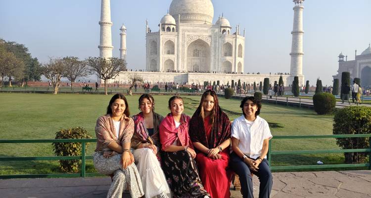 Circuit à la découverte du Taj Mahal avec le Wildelife SOS Rescue des éléphants à partir de Delhi - Sami World Travels 1