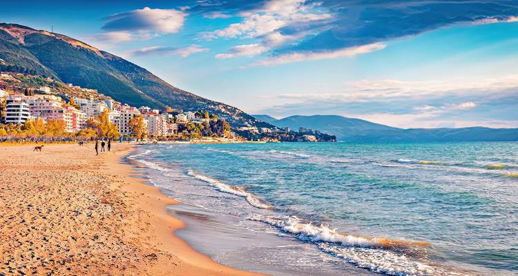 Circuit en petit groupe ; Riviera albanaise de / à Corfou en 5 jours - Choose Balkans 3