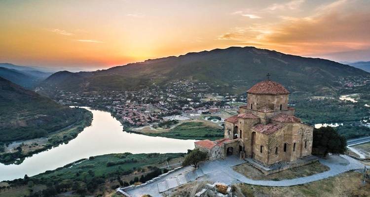 Georgia and Armenia (13 days) - Sakura LLC 1