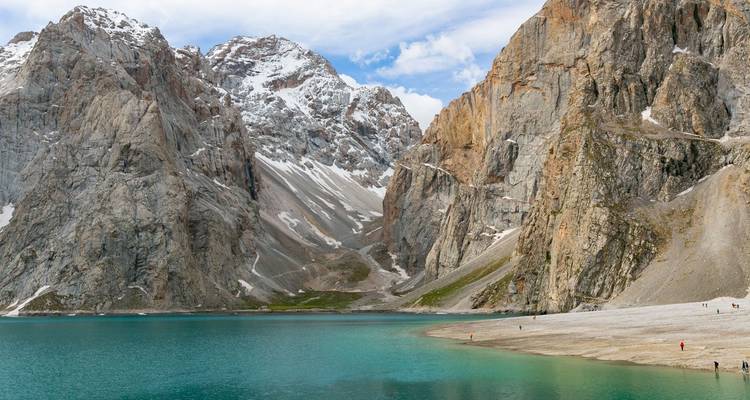 L'épopée de la Route de la Soie : 8 jours de trekking sur l'ancienne piste de Wusun en Chine - La nature sauvage des monts Tianshan et la culture nomade - Doufeng Adventure 9
