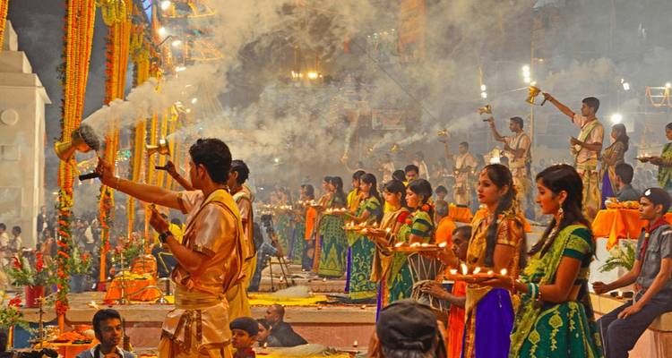 Varanasi - Agra [Taj Mahal] & Rajasthan Tour From Kolkata [12 Days] - TTI TOURS 8
